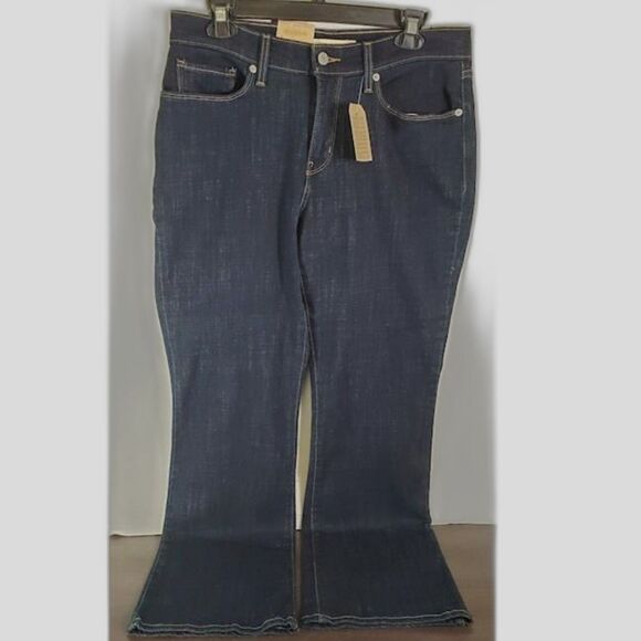 Levi's Classic Bootcut Jeans - Size 10 Short - NWT - Picture 4 of 7